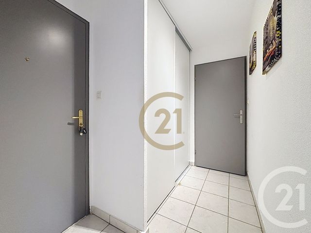 Appartement F1 à louer - 2 pièces - 34.5 m2 - BELFORT - 90 - FRANCHE-COMTE - Century 21 Agence Du Théâtre