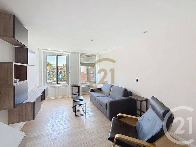 Appartement F2 à louer - 2 pièces - 56.9 m2 - MONTBELIARD - 25 - FRANCHE-COMTE - Century 21 Agence Du Théâtre
