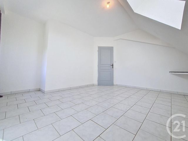 Appartement à louer - 5 pièces - 113.11 m2 - MEZIRE - 90 - FRANCHE-COMTE - Century 21 Agence Du Théâtre