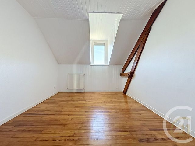 Appartement F3 à louer - 3 pièces - 80.14 m2 - DANJOUTIN - 90 - FRANCHE-COMTE - Century 21 Agence Du Théâtre
