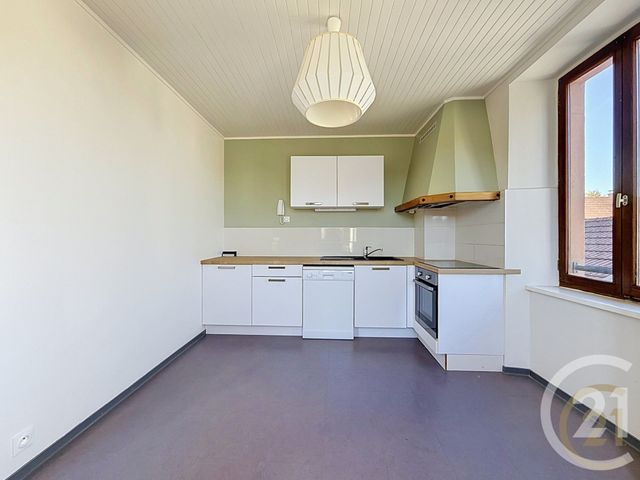 Appartement F3 à louer - 3 pièces - 80.14 m2 - DANJOUTIN - 90 - FRANCHE-COMTE - Century 21 Agence Du Théâtre