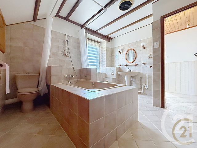 Appartement F3 à louer - 3 pièces - 80.14 m2 - DANJOUTIN - 90 - FRANCHE-COMTE - Century 21 Agence Du Théâtre