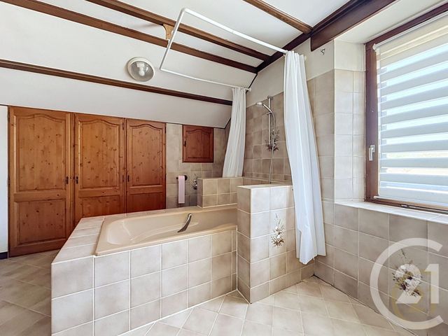 Appartement F3 à louer - 3 pièces - 80.14 m2 - DANJOUTIN - 90 - FRANCHE-COMTE - Century 21 Agence Du Théâtre
