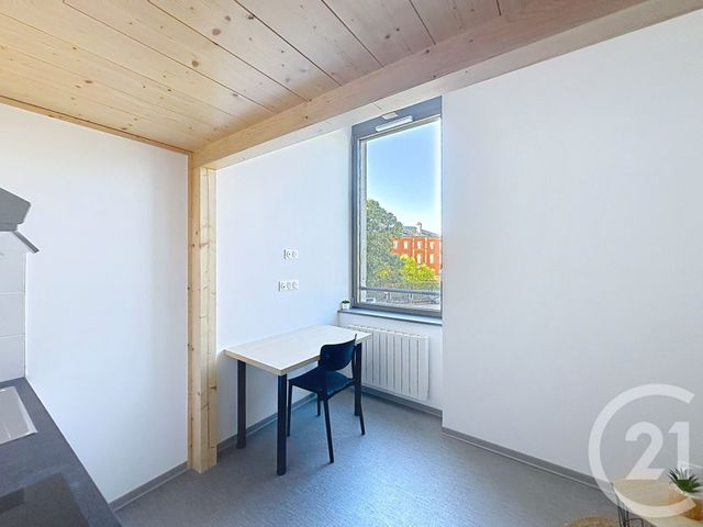 Appartement Studio à vendre - 1 pièce - 23.78 m2 - BELFORT - 90 - FRANCHE-COMTE - Century 21 Agence Du Théâtre