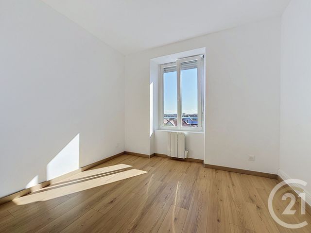 Appartement F2 à louer - 2 pièces - 40.8 m2 - BELFORT - 90 - FRANCHE-COMTE - Century 21 Agence Du Théâtre