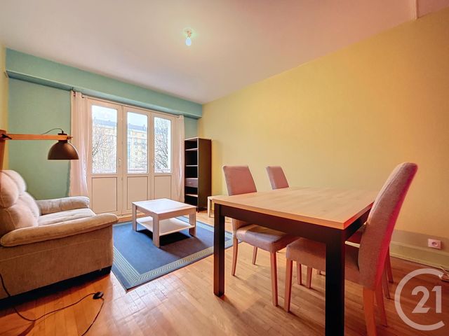 Appartement F3 à louer - 3 pièces - 62.65 m2 - BELFORT - 90 - FRANCHE-COMTE - Century 21 Agence Du Théâtre