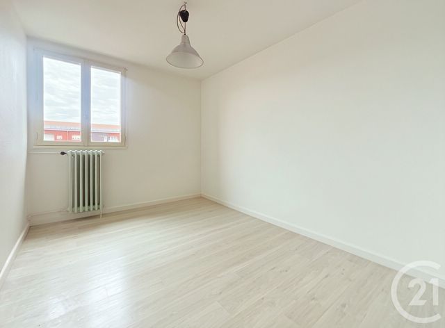 Appartement F3 à vendre - 3 pièces - 55.47 m2 - BELFORT - 90 - FRANCHE-COMTE - Century 21 Agence Du Théâtre