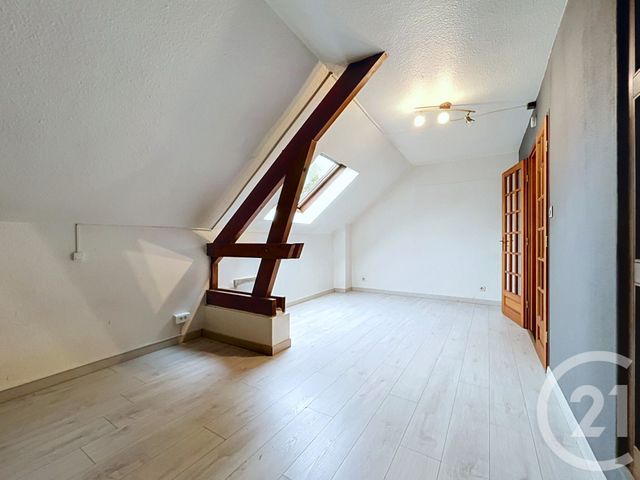Appartement F2 à vendre - 2 pièces - 54.7 m2 - BELFORT - 90 - FRANCHE-COMTE - Century 21 Agence Du Théâtre