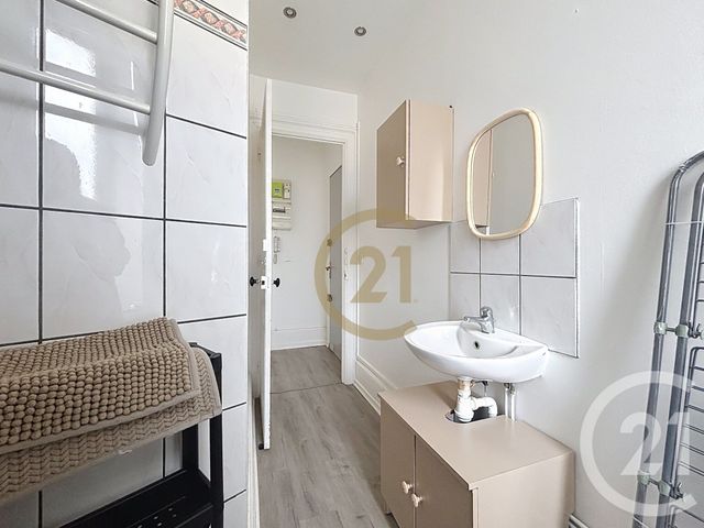 Appartement F3 à louer - 3 pièces - 64.66 m2 - BELFORT - 90 - FRANCHE-COMTE - Century 21 Agence Du Théâtre