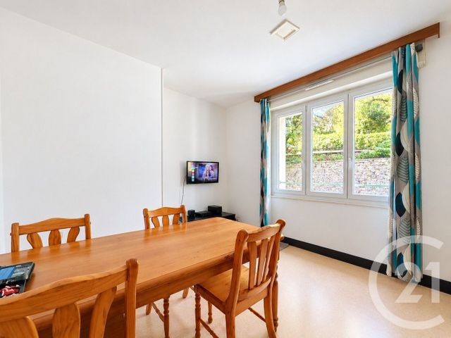 Appartement F3 à vendre - 3 pièces - 57.88 m2 - BELFORT - 90 - FRANCHE-COMTE - Century 21 Agence Du Théâtre